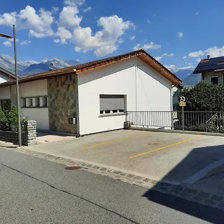 Les Hirondelles A Bramois-sion Apartment *
