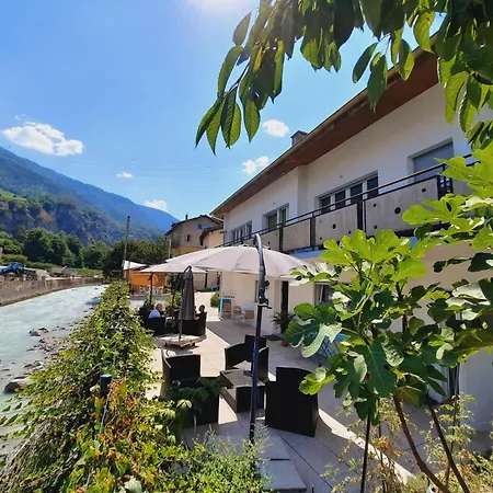 Les Hirondelles A Bramois-sion Apartment